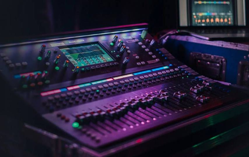 Mixage broadcast & streaming